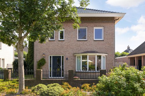 Bekijk Beneden-Leeuwen – Reigerstraat 37